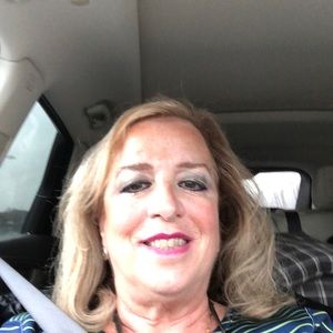 Meet your Posher, Tina